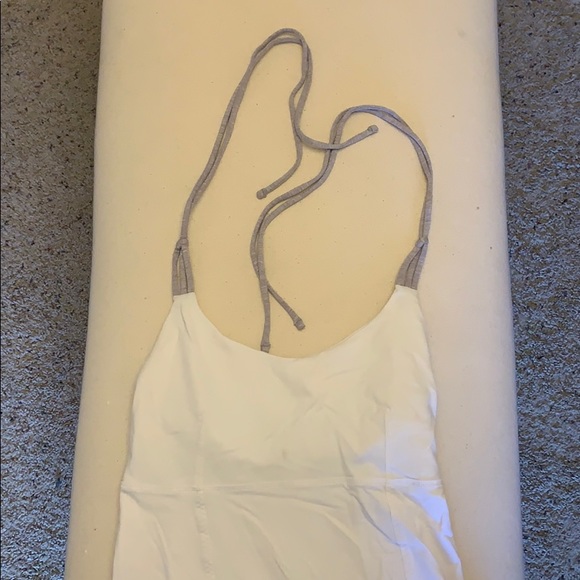 Lululemon Top - Picture 4 of 5